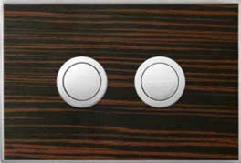 Valsir Design WOOD L -huuhtelupainike, Makassar-eebenpuu, pyöreät painikkeet, kiiltävä kromi